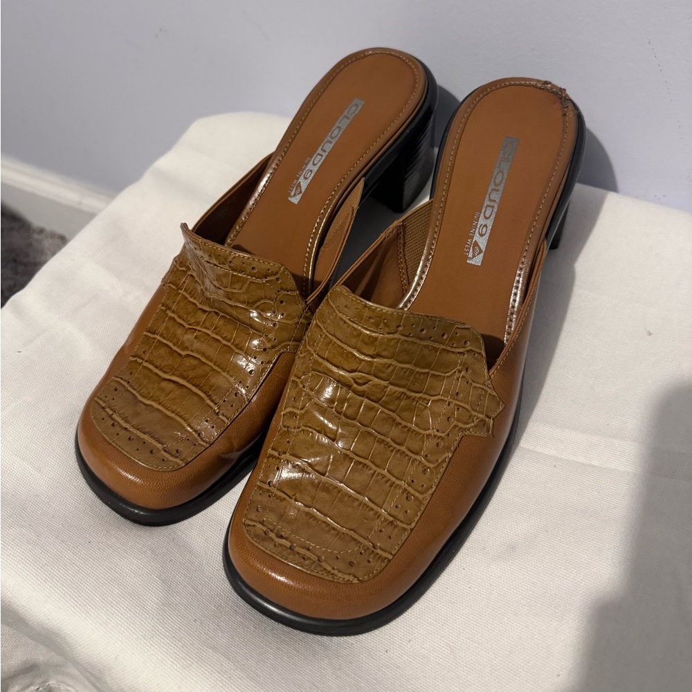 Nine West Kitten Heel